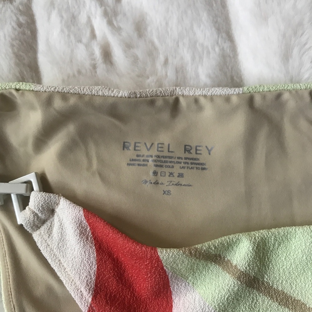 Revel Rey Vienna string bikini bottom - Picture 4 of 12